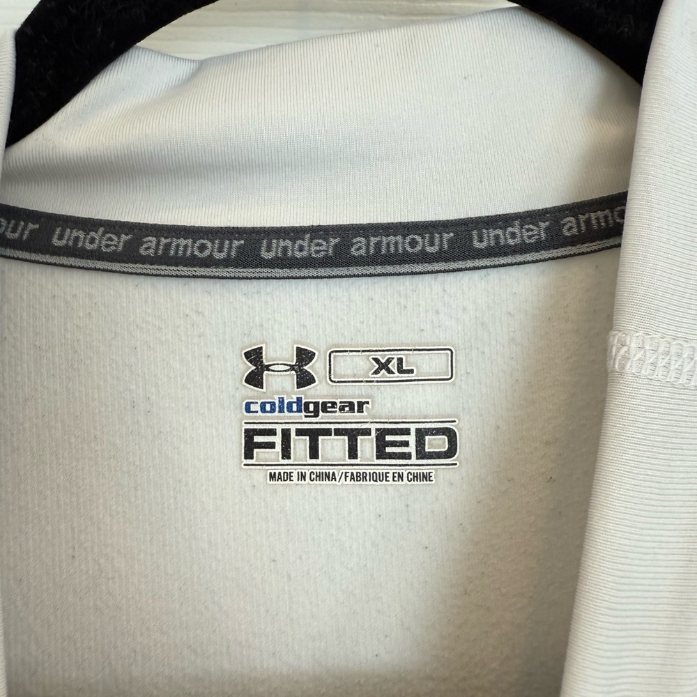 Under Armour Men's white Long Sleeve Tee Coldgear - Picture 2 of 4